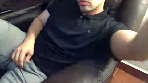 Snapshot of mrbree chatting on April 2026 05:30:01 PM Mr Bree online show from April 2026 05:30:01 PM