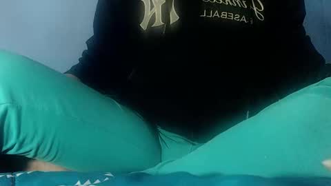 Christtofer online show from October 2025 04:18:02 PM