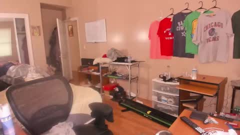 Chuck Daily online show from October 2025 08:39:02 PM