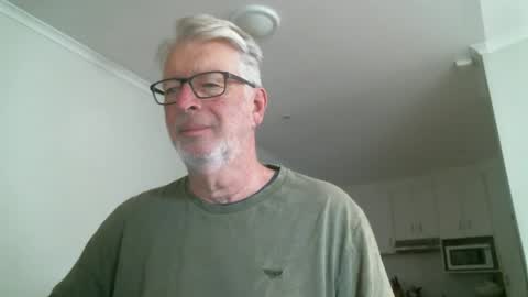 mrcreek1531 online show from April 2026 09:45:02 PM