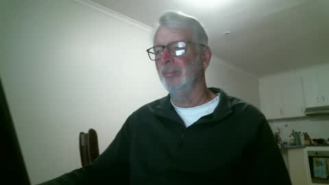 Snapshot of mrcreek1531 chatting on May 2026 10:42:01 AM mrcreek1531 online show from May 2026 10:42:01 AM
