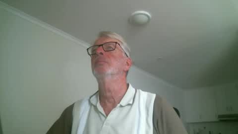 Snapshot of mrcreek1531 chatting on May 2026 02:07:01 AM mrcreek1531 online show from May 2026 02:07:01 AM