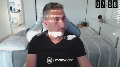 Snapshot of mrdr000 chatting on April 2026 05:58:02 AM mrdr000 online show from April 2026 05:58:02 AM