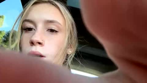 mreeves67 online show from May 2026 09:53:01 PM