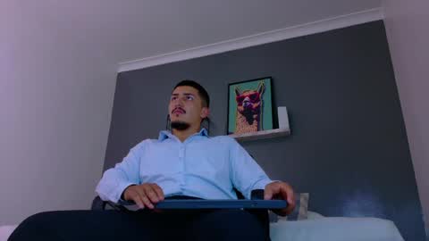 Snapshot of mrfox__ chatting on May 2026 07:23:02 PM Mr Fox online show from May 2026 07:23:02 PM