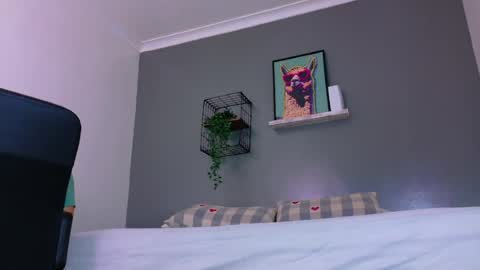 Snapshot of mrfox__ chatting on May 2026 07:44:02 PM Mr Fox online show from May 2026 07:44:02 PM