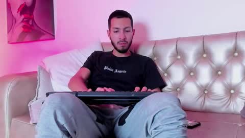 Andy online show from March 2026 04:27:01 AM