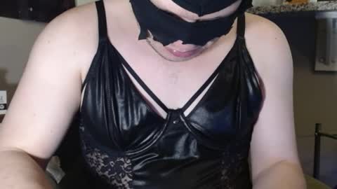 Snapshot of mrgirthygyatt chatting on April 2026 02:50:02 AM mrgirthygyatt online show from April 2026 02:50:02 AM