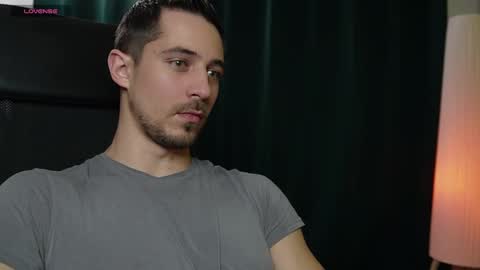 Snapshot of mrgreeneyes01 chatting on February 2025 04:07:01 PM juan luis online show from February 2025 04:07:01 PM