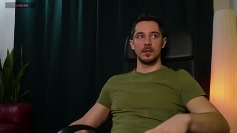 Snapshot of mrgreeneyes01 chatting on February 2025 10:33:01 PM juan luis online show from February 2025 10:33:01 PM