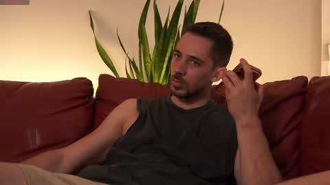 juan luis online show from July 2026 11:25:02 AM