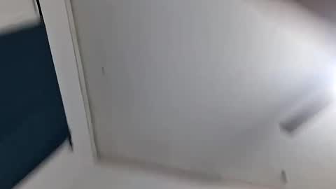 mrj1979 online show from February 2026 12:37:01 PM