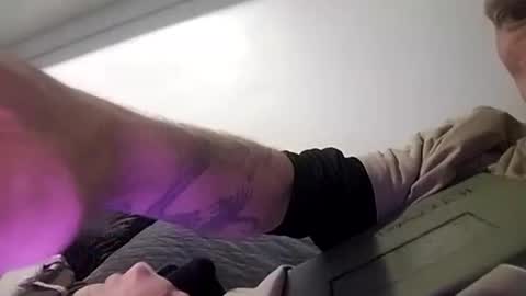 mrj1979 online show from February 2026 10:47:01 AM