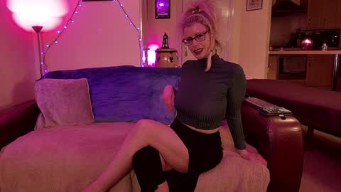 Snapshot of mrjandmrsj2014 chatting on January 2025 05:24:02 PM Mr  Mrs J online show from January 2025 05:24:02 PM