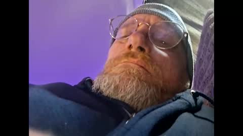 Snapshot of mrnmrsfucks4u chatting on April 2026 08:57:02 PM mrnmrsfucks4u online show from April 2026 08:57:02 PM