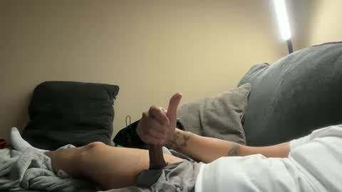 mrnuts24 online show from November 2025 11:18:02 PM