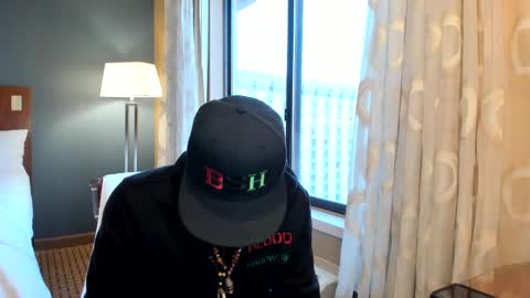 Snapshot of mromg007 chatting on January 2025 03:03:01 PM mromg007 online show from January 2025 03:03:01 PM