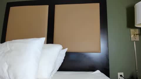 Snapshot of mromg007 chatting on November 2025 02:58:02 AM mromg007 online show from November 2025 02:58:02 AM