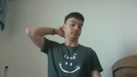 Snapshot of mrpine504 chatting on February 2026 04:24:01 AM mrpine504 online show from February 2026 04:24:01 AM