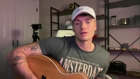 Snapshot of mrryanvoss chatting on December 2024 01:15:02 AM Mr Ryan Voss online show from December 2024 01:15:02 AM