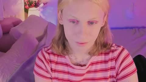 Barbie online show from December 2025 01:40:01 PM