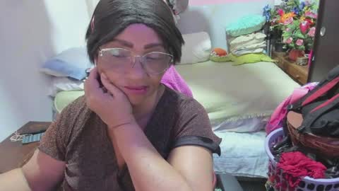 mrs_mommy online show from April 2026 11:59:02 PM