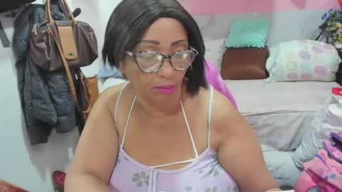 Snapshot of mrs_mommy chatting on June 2026 06:57:02 PM mrs_mommy online show from June 2026 06:57:02 PM
