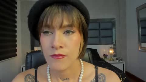 Snapshot of mrs_regina_clk chatting on July 2026 04:26:02 AM Regina online show from July 2026 04:26:02 AM