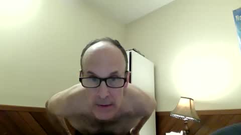 mrsporty344 online show from May 2026 06:09:01 AM