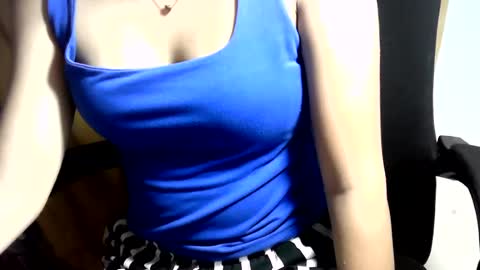 Snapshot of ms_asian19 chatting on July 2026 12:44:01 PM ms_asian19 online show from July 2026 12:44:01 PM