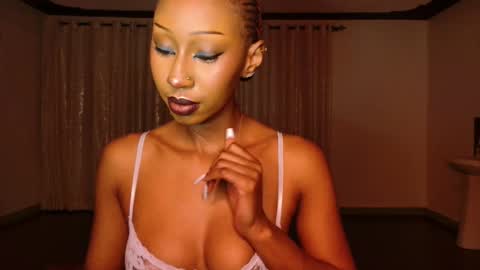 ms_crystal online show from November 2025 08:42:01 PM