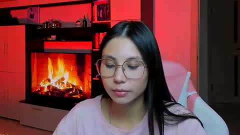 ms_emily_ online show from July 2026 07:34:01 PM