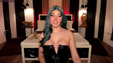 Evon online show from December 2024 04:09:02 AM