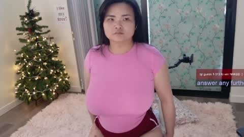 R o r i  SnapChat heyroriv2 wednesday - sunday Noon oclock mountain - 5pm mountain online show from January 2025 10:19:01 PM