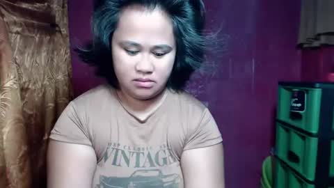 Snapshot of ms_nathalie chatting on June 2026 01:33:01 AM Nathalie online show from June 2026 01:33:01 AM