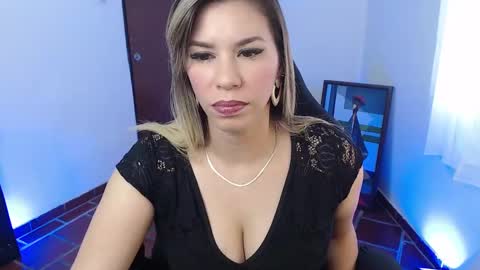 Sofia online show from February 2025 01:22:02 PM