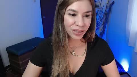 Snapshot of ms_sofiax chatting on April 2026 09:39:33 PM Sofia online show from April 2026 09:39:33 PM