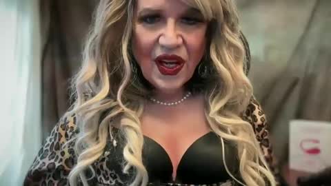 mskarentoy online show from September 2025 07:40:02 PM