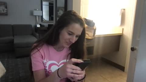Snapshot of mswhoknows chatting on April 2026 03:59:01 AM Tara Jane online show from April 2026 03:59:01 AM