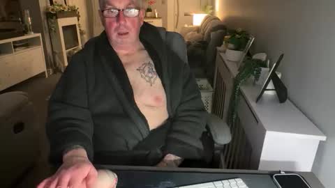 mtb1697 online show from February 2026 11:25:01 PM