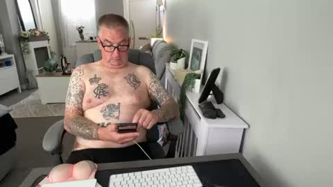 Snapshot of mtb1697 chatting on July 2026 09:40:01 AM mtb1697 online show from July 2026 09:40:01 AM