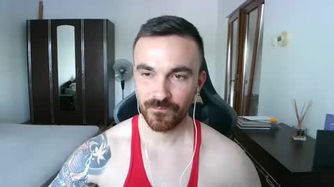 Snapshot of mu5clemania chatting on May 2026 03:19:01 PM Victor online show from May 2026 03:19:01 PM
