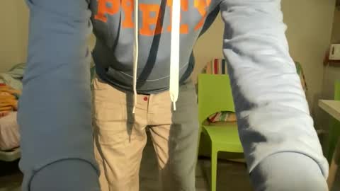 much_fun1 online show from October 2025 02:07:02 PM