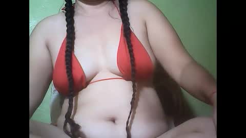 Snapshot of muffy_bunny chatting on February 2025 06:29:02 PM muffy_bunny online show from February 2025 06:29:02 PM