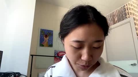 Mia online show from February 2026 03:34:02 AM