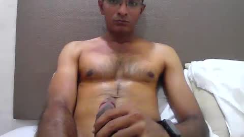 Snapshot of mumbaimonster8inch chatting on December 2025 04:51:02 AM rajesh engineer online show from December 2025 04:51:02 AM