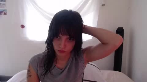 Snapshot of munchi_ chatting on April 2026 07:53:01 PM online show from April 2026 07:53:01 PM
