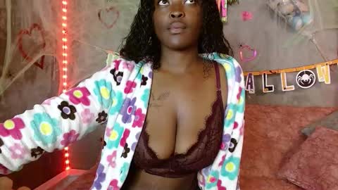Snapshot of mupitta_sweett chatting on October 2025 05:02:02 PM Leidy online show from October 2025 05:02:02 PM