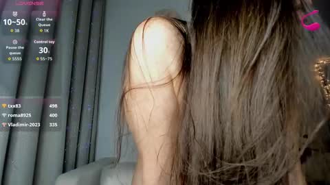 Snapshot of murr__murr chatting on January 2026 07:52:02 PM Enn online show from January 2026 07:52:02 PM