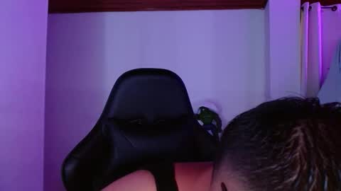 David Big online show from December 2025 07:10:02 PM